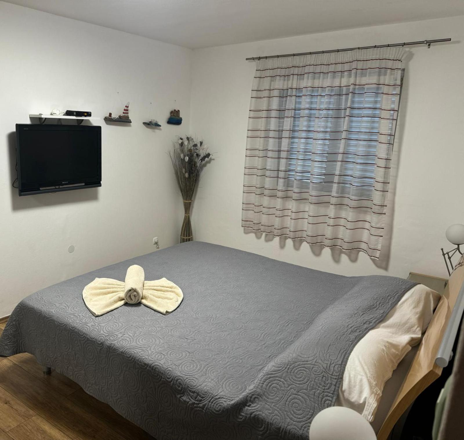 Apartments Vrime Biograd Na Moru Ngoại thất bức ảnh