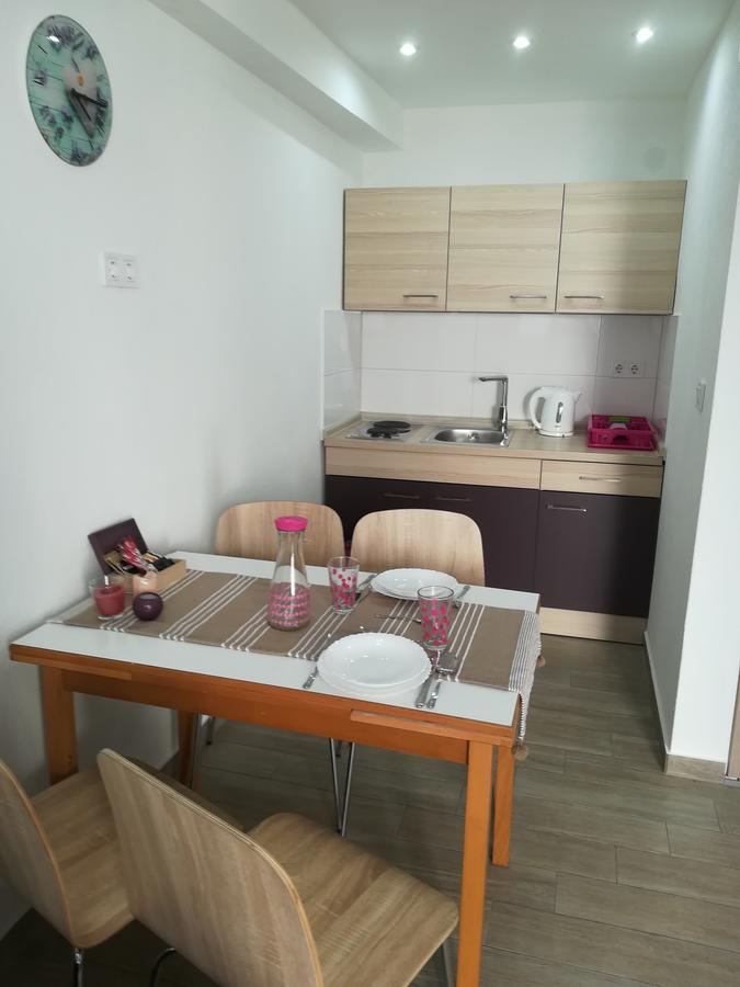Apartments Vrime Biograd Na Moru Ngoại thất bức ảnh