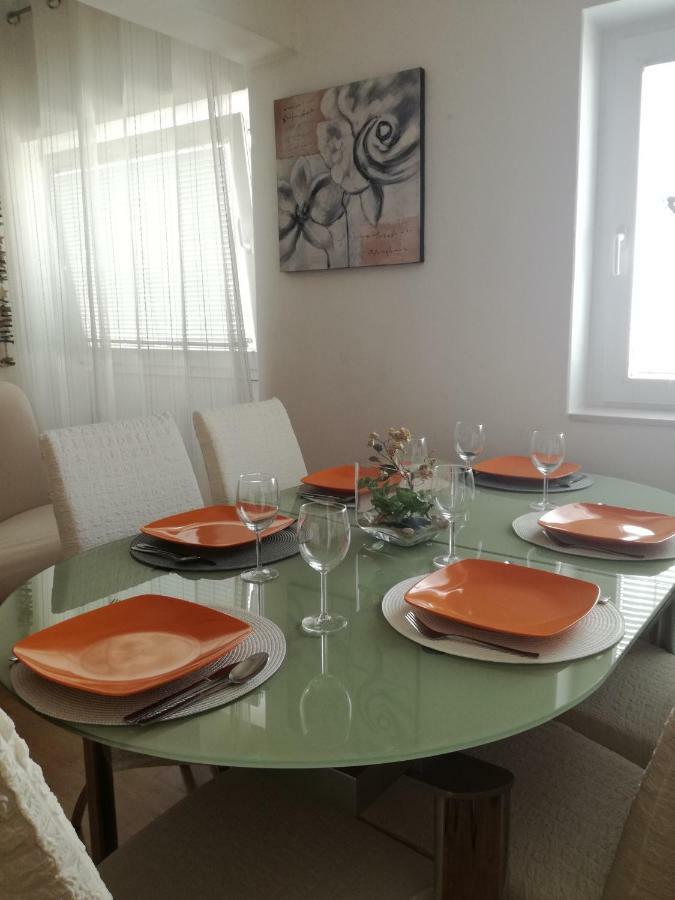Apartments Vrime Biograd Na Moru Ngoại thất bức ảnh