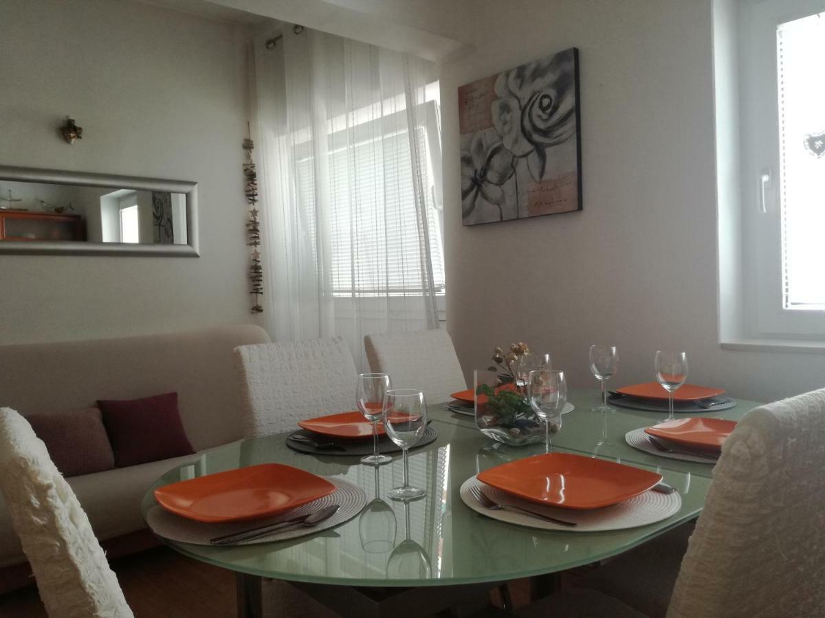 Apartments Vrime Biograd Na Moru Ngoại thất bức ảnh